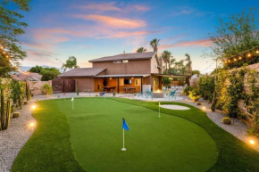 Golfers Delight Pool Club House